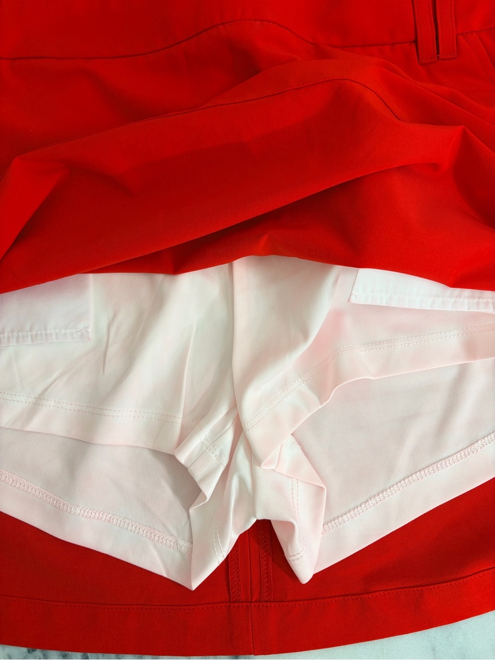 2GG Apparel Red Performance Golf Skort with Pocket | L - Picture 4 of 4